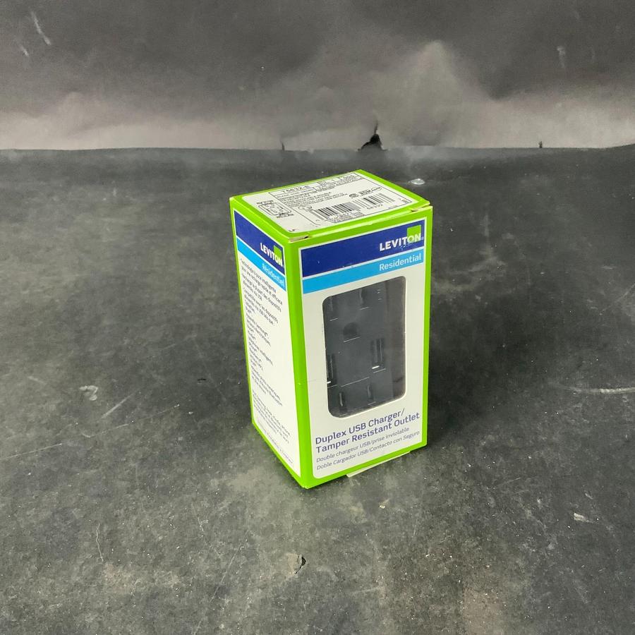 Used LEVITON T5632-E DUPLEX USB CHARGER OUTLET ($10 OBO)