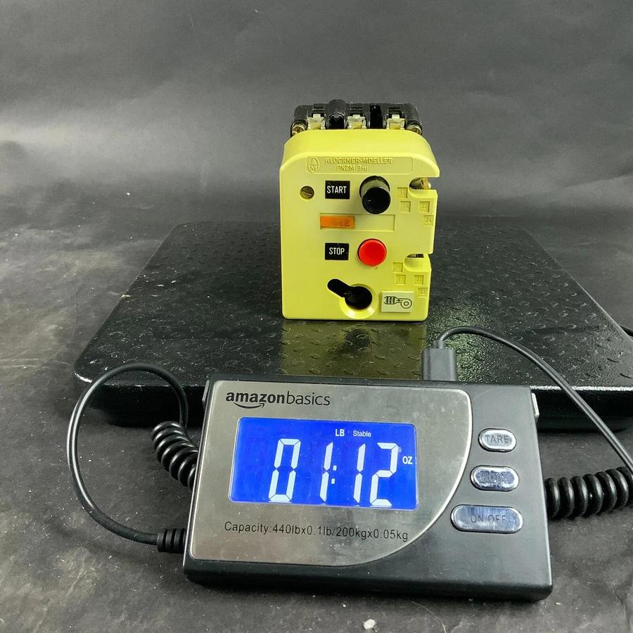 Used MOELLER PKZM3-32-U-NA CIRCUIT BREAKER - WITH HI22-PKZM3 AUX CONTACT ($35 OBO)