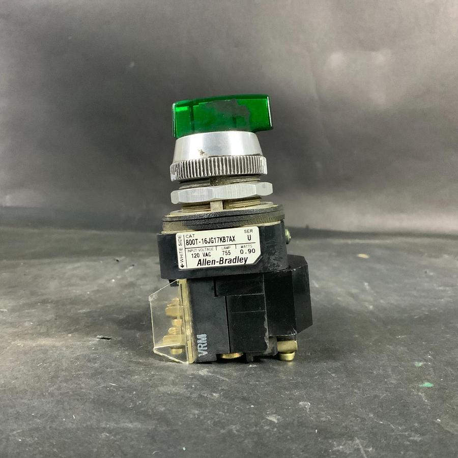 Used ALLEN BRADLEY 800T-16JG17KB7AX SER U GREEN SELECTOR SWITCH ($75 OBO)
