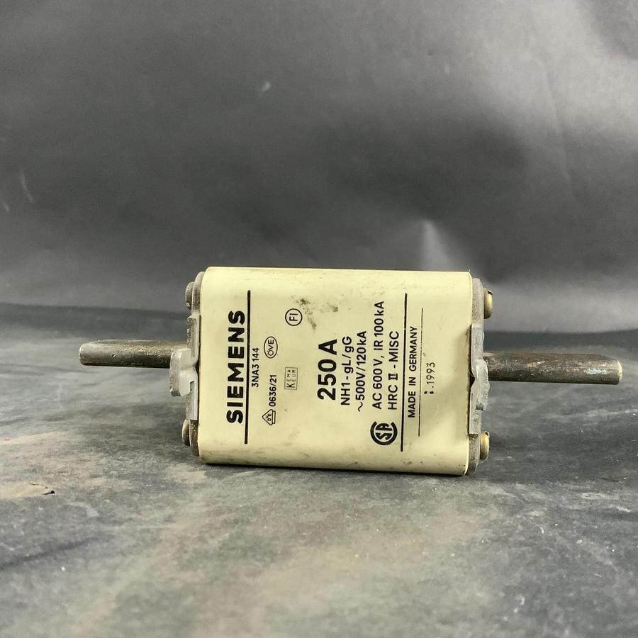 Used SIEMENS 3NA3144 FUSE LINK ($30 OBO)