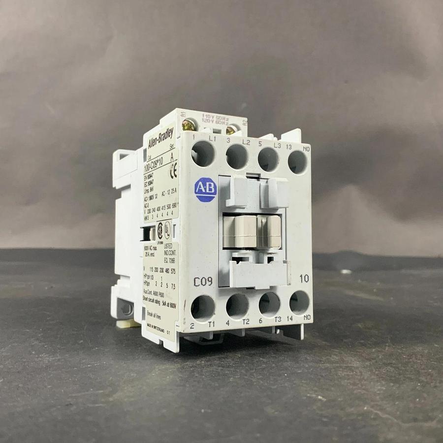 Used ALLEN BRADLEY 100-C09*10 CONTACTOR RELAY ($20 OBO)