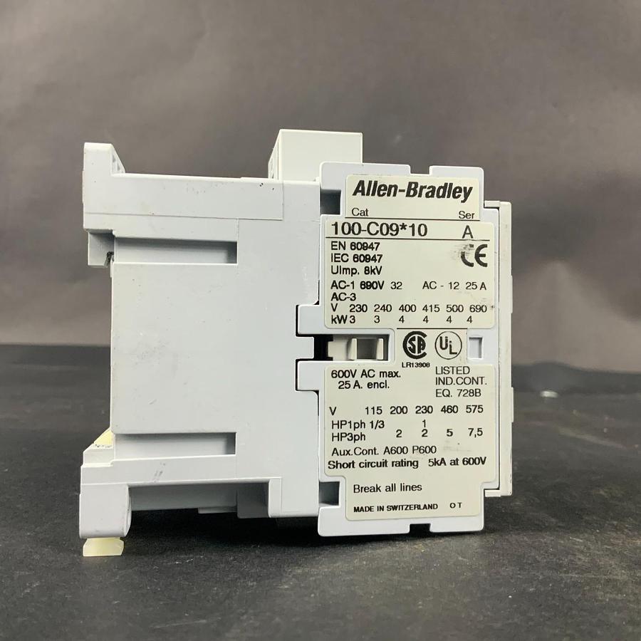 Used ALLEN BRADLEY 100-C09*10 CONTACTOR RELAY ($20 OBO)