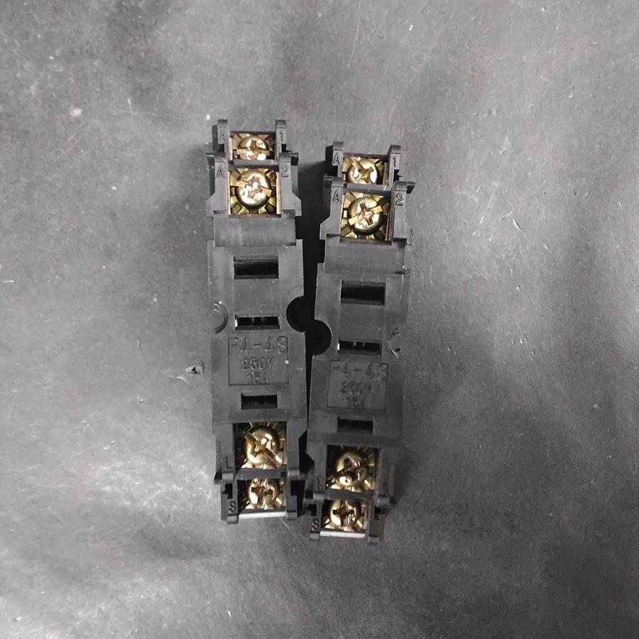 Used P4-4S RELAY SOCKETS - GROUP OF 2 ($16 OBO)