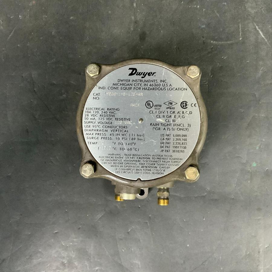 Used DWYER 1950-1-B-120-NA PRESSURE SWITCH ($120 OBO)