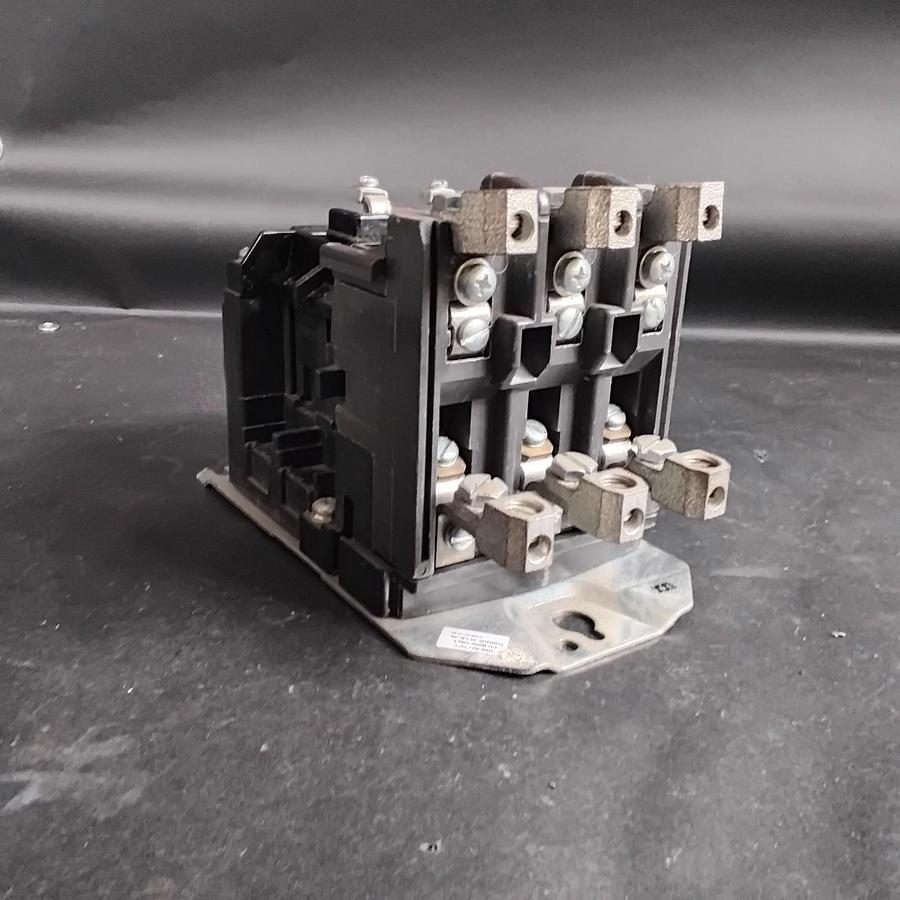 Used ALLEN BRADLEY 500-C0*930 CONTACTOR ($150 OBO)