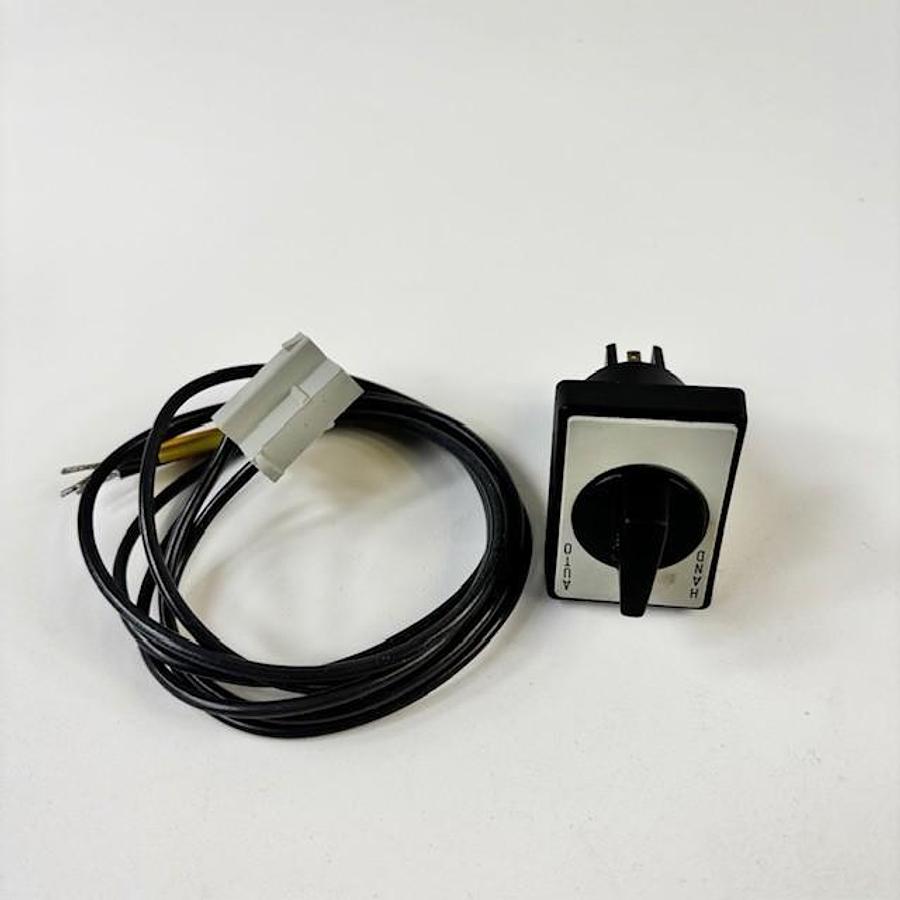 Used SIEMENS 3SA8-822-1AA02 SELECTOR SWITCH