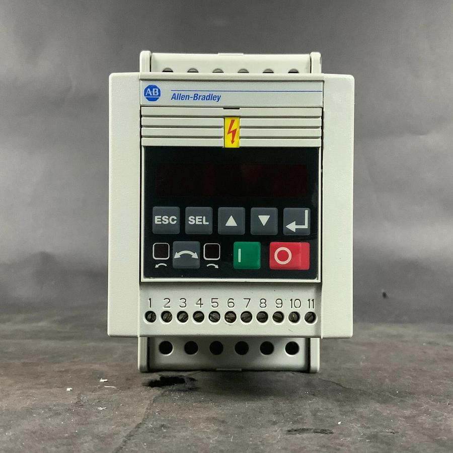 Used ALLEN BRADLEY 160-BA02NSF1 VARIABLE SPEED DRIVE ($100 OBO)