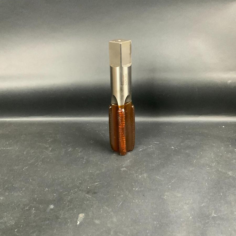 Used REIFF & NESTOR 30544 1-1/4”-8 NS 4-FLUTE HSG GROUND THREAD PLUG TAP ($30 OBO)