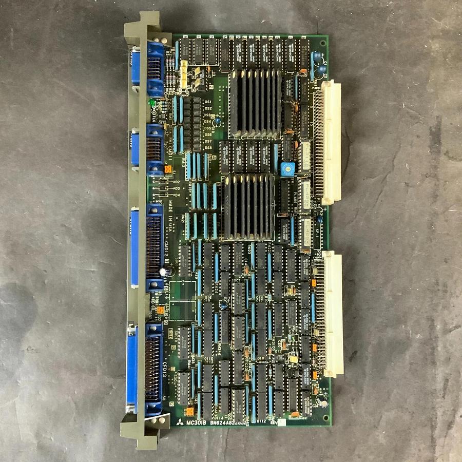 Used MITSUBISHI MC301B BN624A822G52 REV.C PC BOARD ($30 OBO)
