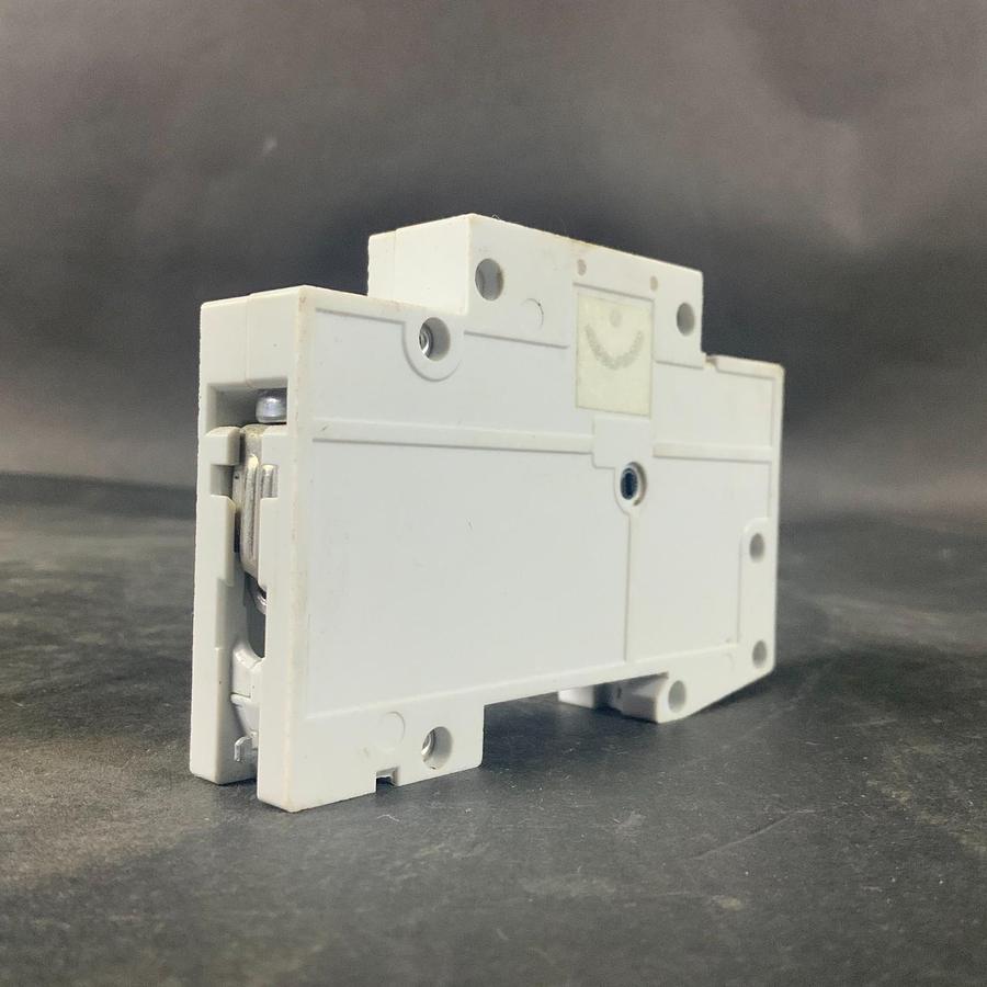Used SIEMENS 5SX21-C6 CIRCUIT BREAKER ($15 OBO)