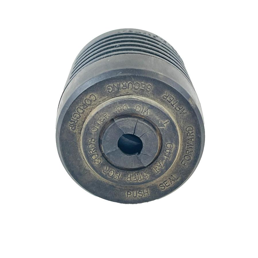 Used PASS SEYMOUR L1730P TURN AND PULL MALE PLUG 30A 600V REFURBISHED EXCELLENT