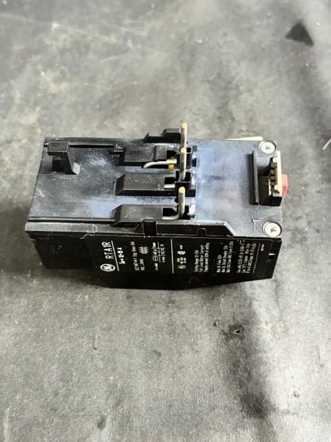 Used GENERAL ELECTRIC RTA1R THERMAL OVERLOAD RELAY