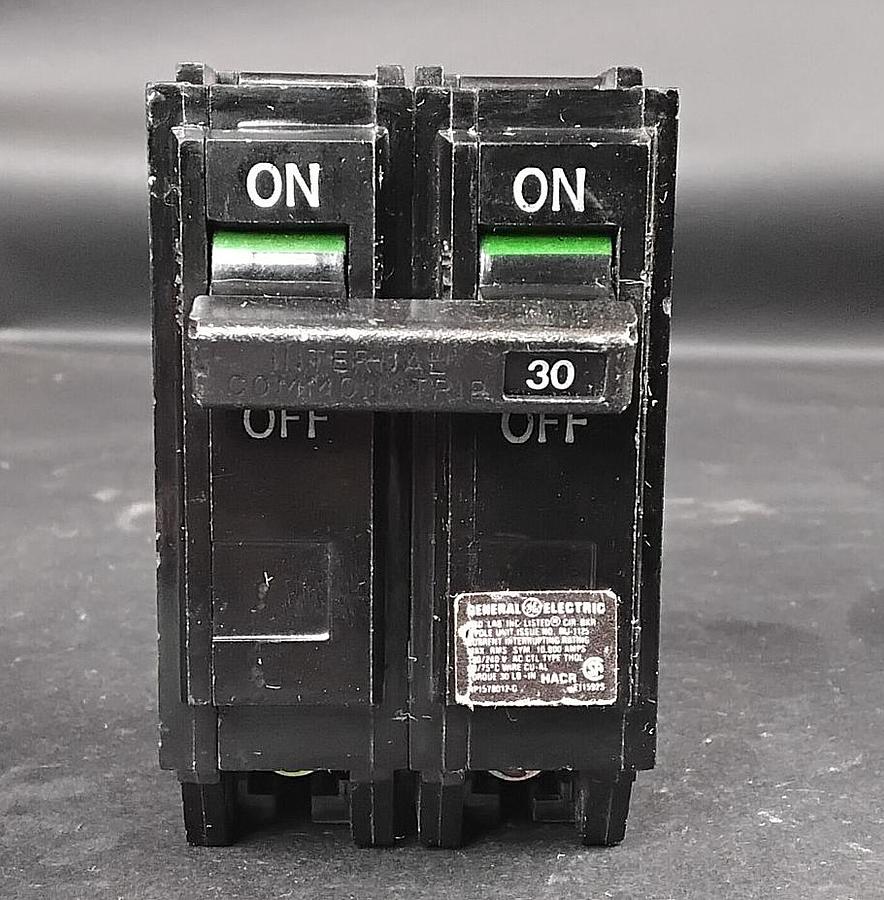 Used GENERAL ELECTRIC THQB2130 CIRCUIT BREAKER B($15 OBO)