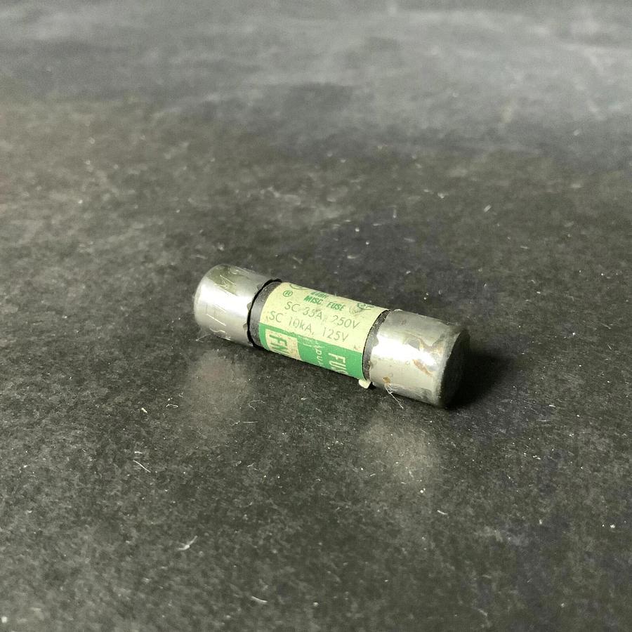 Used BUSSMANN FNM 6/10 TIME DELAY FUSE - SET OF 2 ($6 OBO)