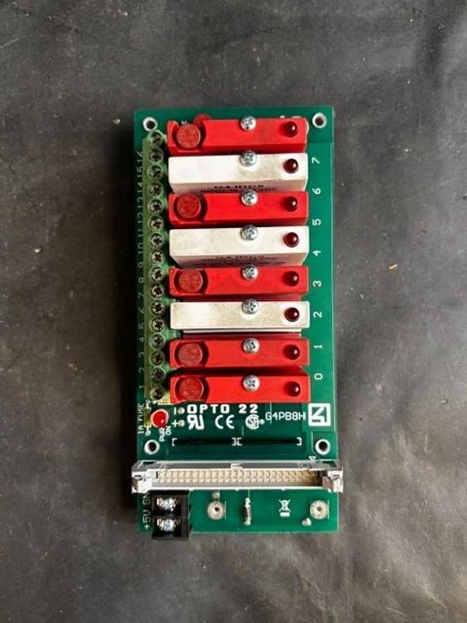 Used OPTO 22 G4PB8H MODULE MOUNTING RACK