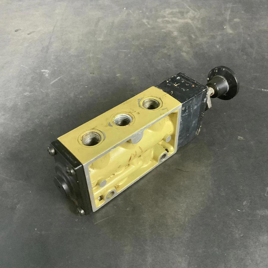 Used NORGREN K71DA00-KS6-KV2 AIR CONTROL VALVE ($100 OBO)