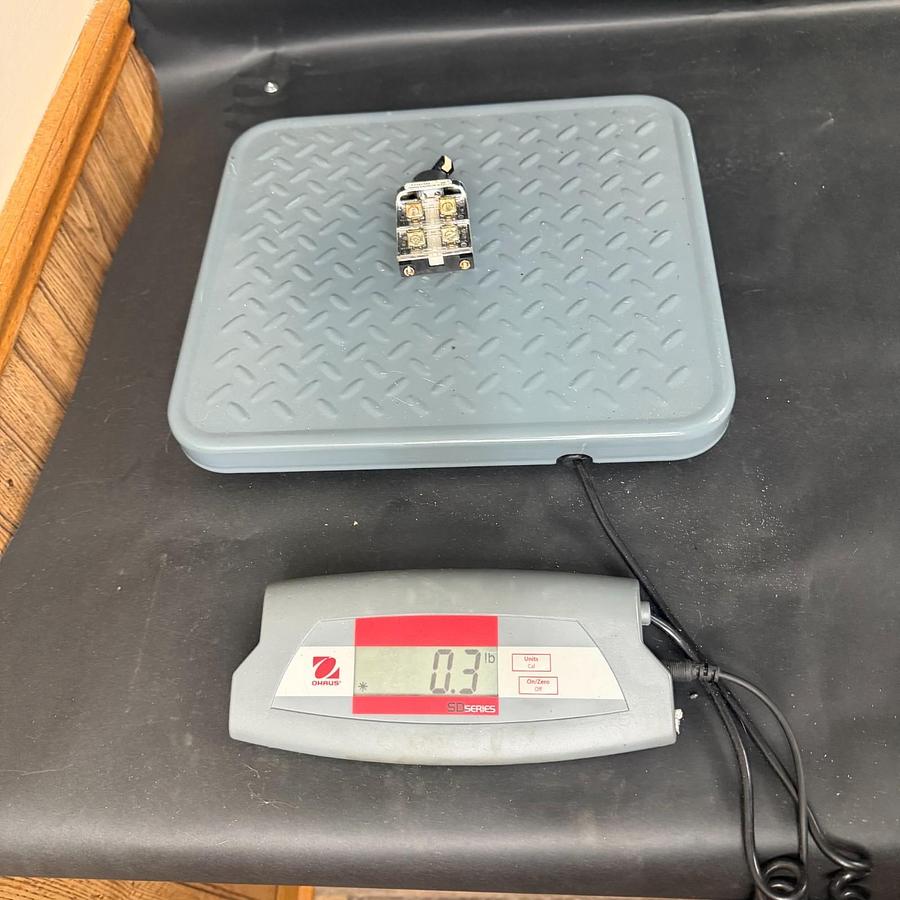 Used TELEMECANIQUE ZB2-BE101 SELECTOR SWITCH ($25 OBO)