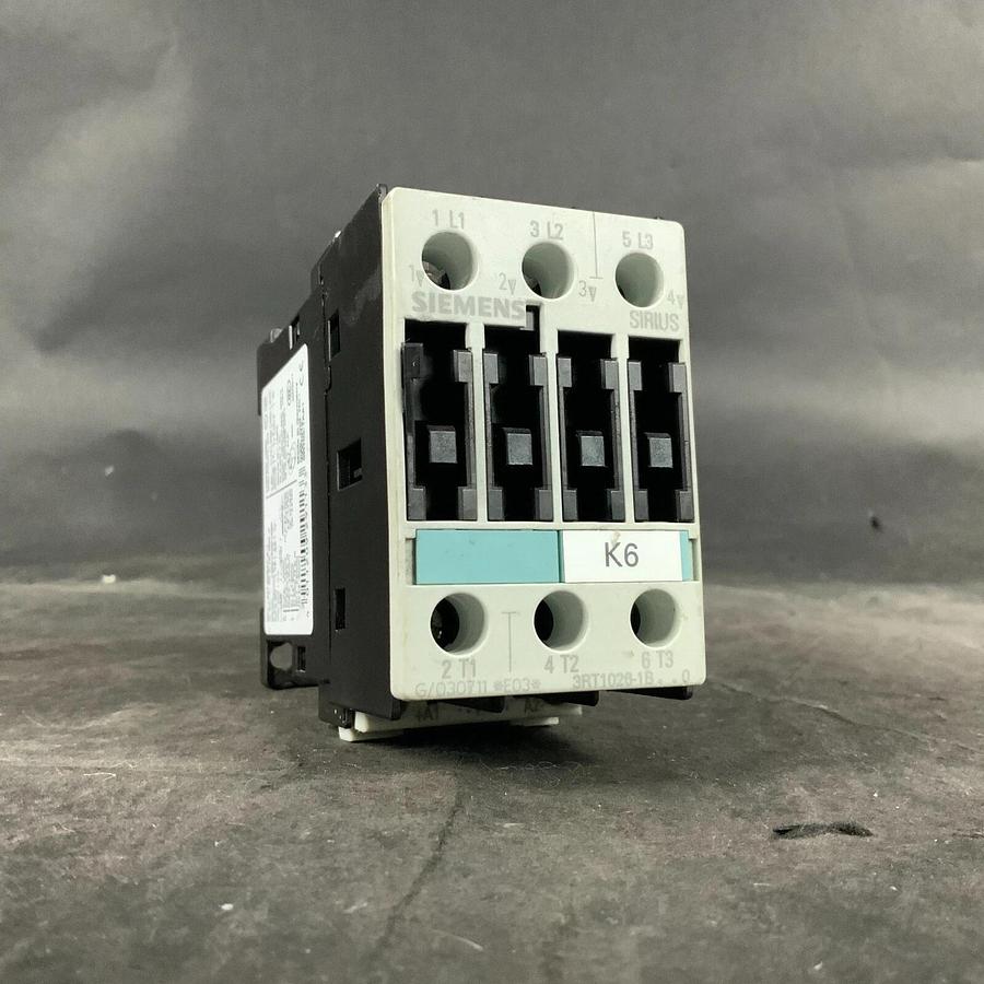 Used SIEMENS 3RT1026-1B CONTACTOR ($13 OBO)