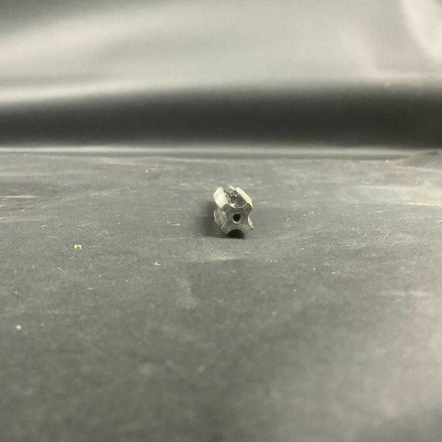 Used HANSON & WHITNEY 24076 1/2”-13 NC HSS 4-FLUTE PLUG TAP ($ 15 OBO)