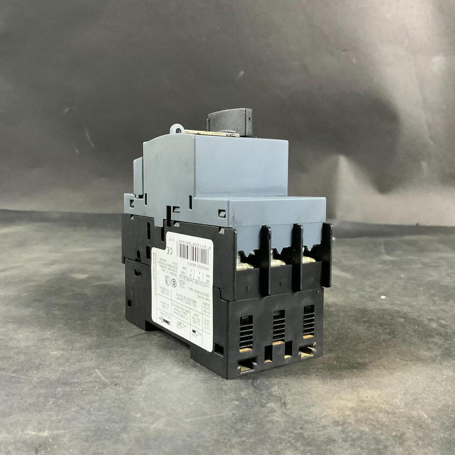 Used SIEMENS 3RV2021-4AA15 SIRIUS CIRCUIT BREAKER ($25 OBO)