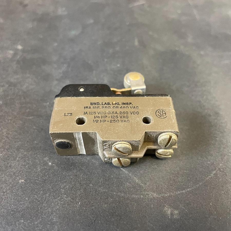 Used HONEYWELL BZ-2AW822T - MICRO SWITCH