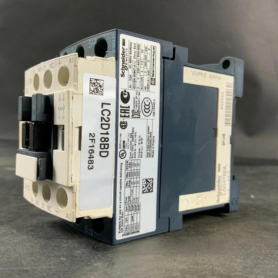 Used SCHNEIDER ELECTRIC LC1D18BD CONTACTOR ($25 OBO)