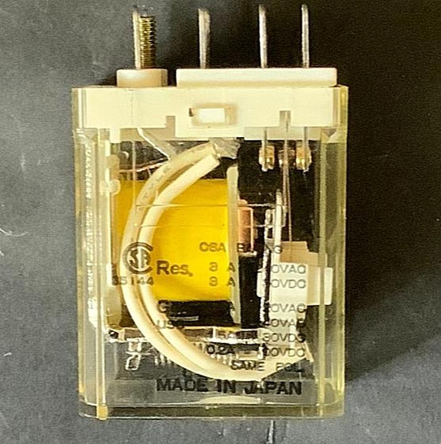 Used EAGEL SIGNAL CONTROLS-17P4CA120 RELAY ($165 OBO)
