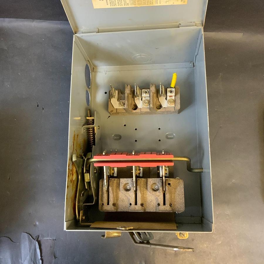 Used SQUARE D I-LINE PQ3610 BUSWAY SWITCH ($700 OBO)