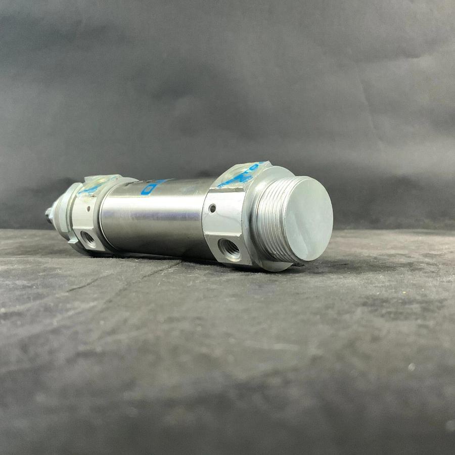 Used FESTO DSW-32-15-P-B AIR CYLINDER ($75 OBO)