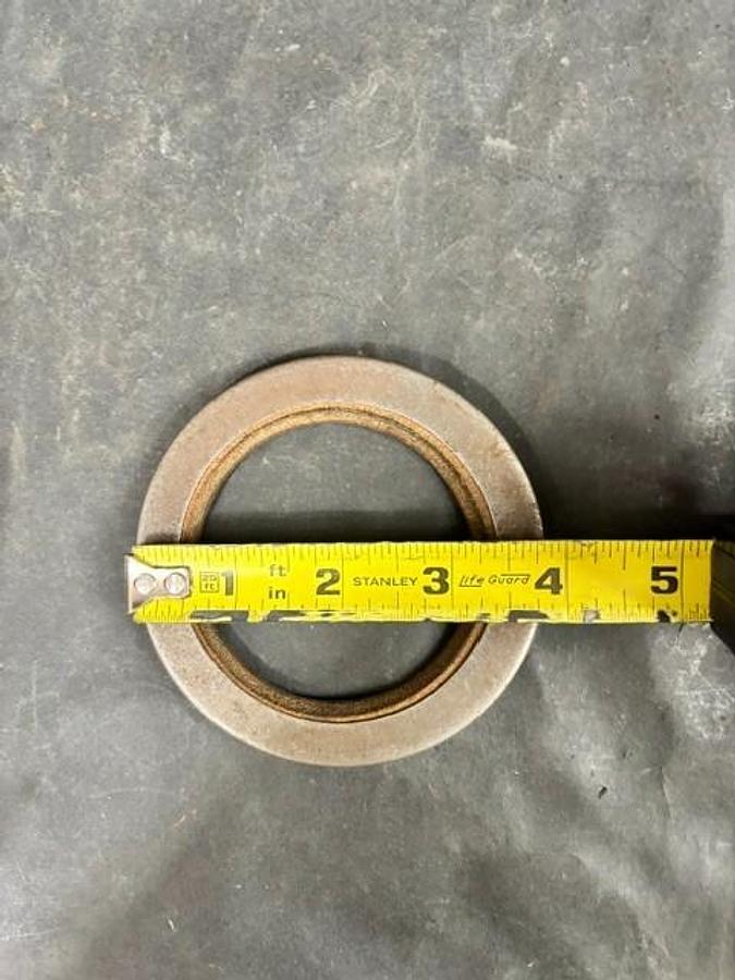 Used CHICAGO RAWHIDE 387G228 OIL SEALS - GROUP OF 2