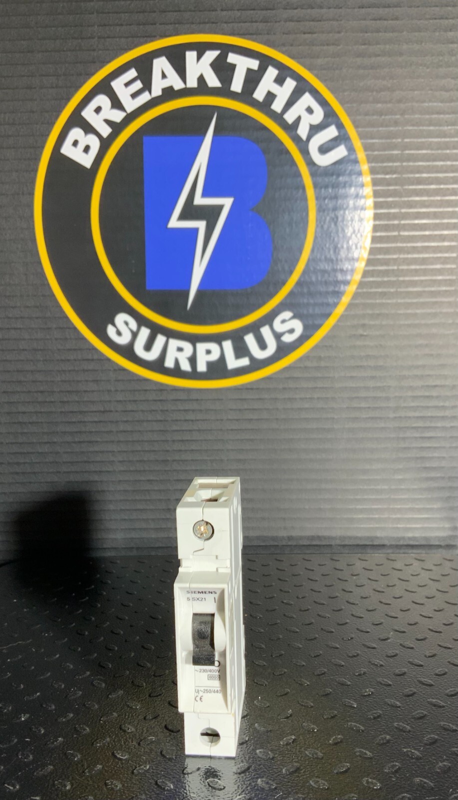 Used SIEMENS 5SX21D2 ($79.99/EACH OBO)