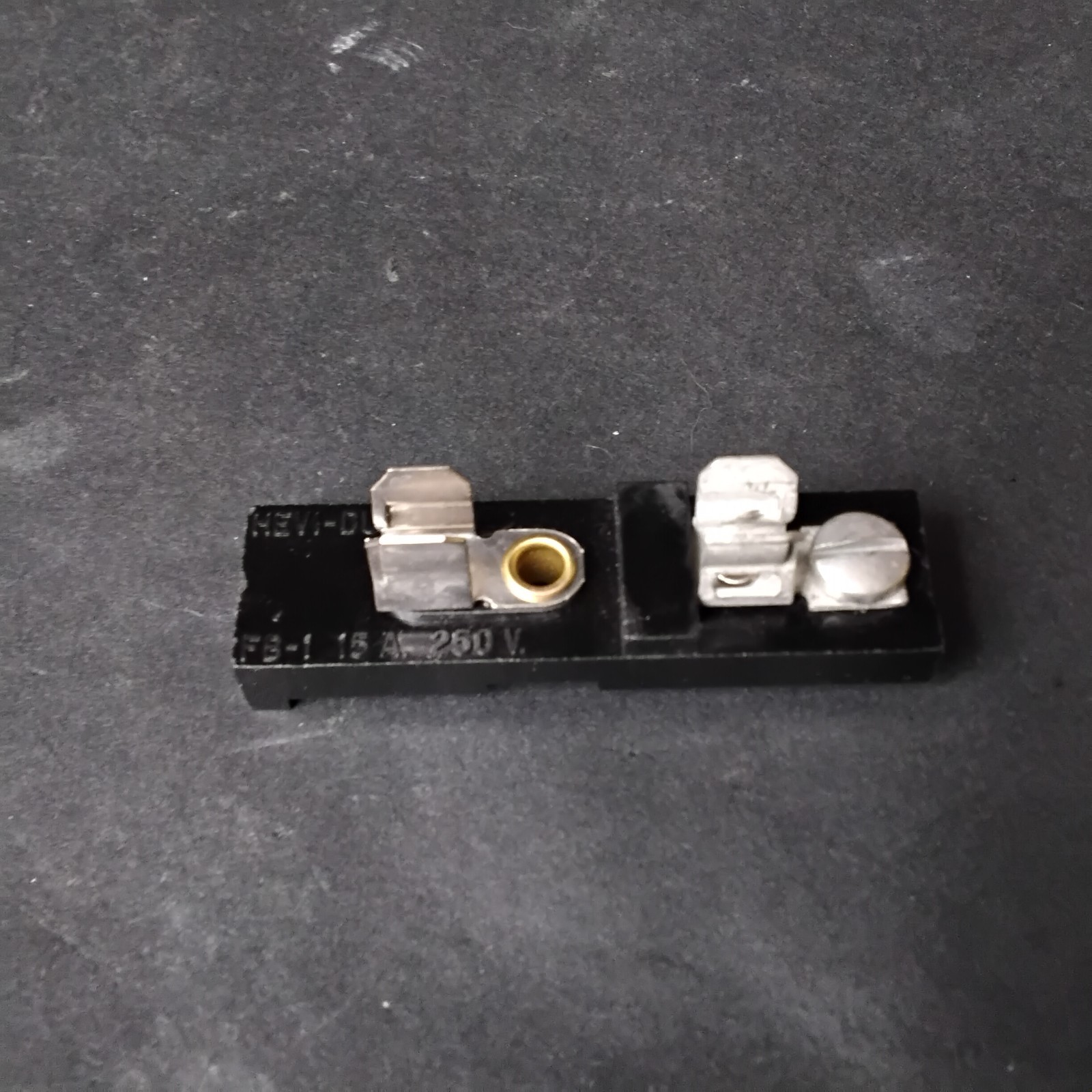 Used SQUARE D FB-1 FUSE HOLDER/BLOCK ($7 OBO)