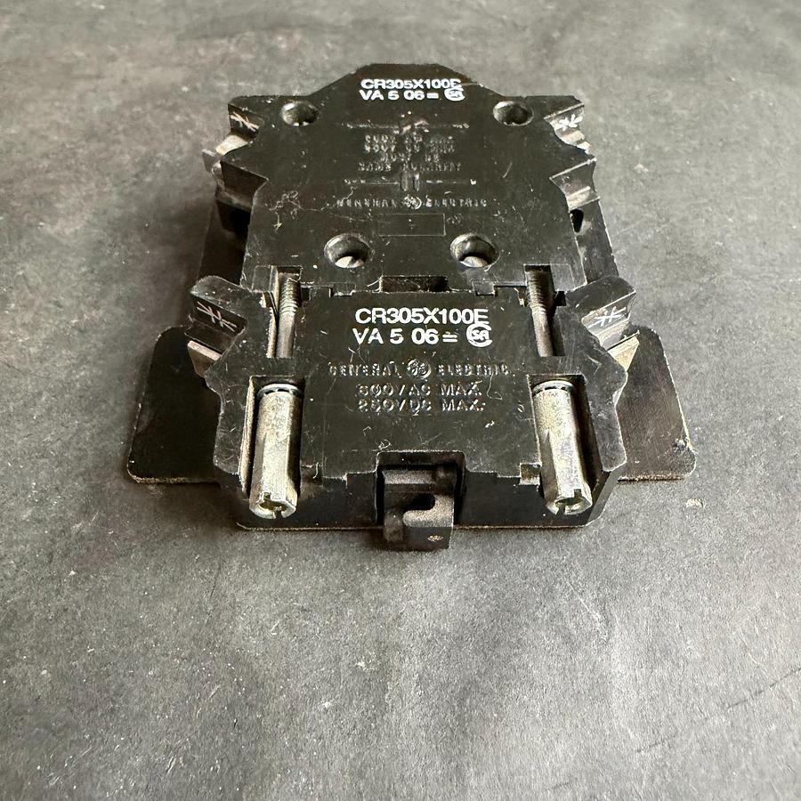 Used GENERAL ELECTRIC CR305X100D AUX CONTACT ($40 OBO)