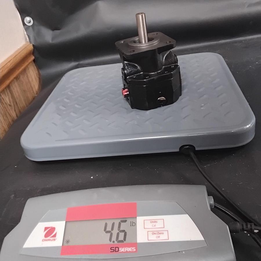 Used HALDEX BARNES G1204C3A300N00 HYDRAULIC PUMP ($200 OBO)