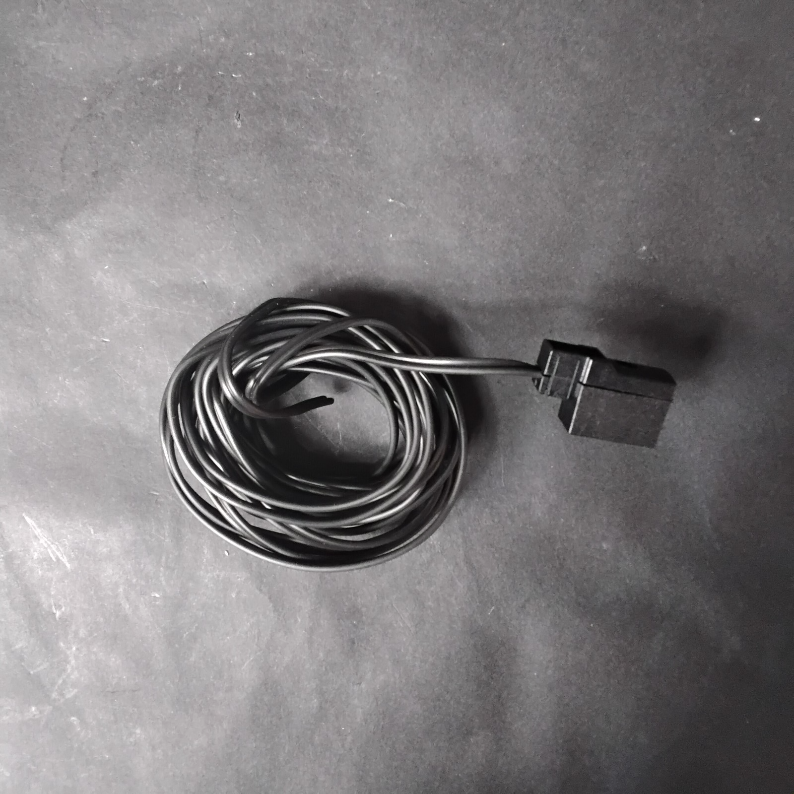 Used FESTO KMYZ-4-24-2,5 PLUG SOCKET ($4 OBO)