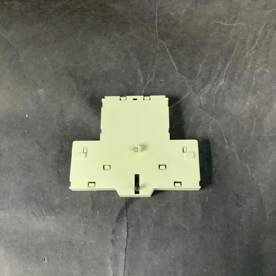 Used TELEMECANIQUE GV1-A01 AUXILIARY CONTACT ($8 OBO)