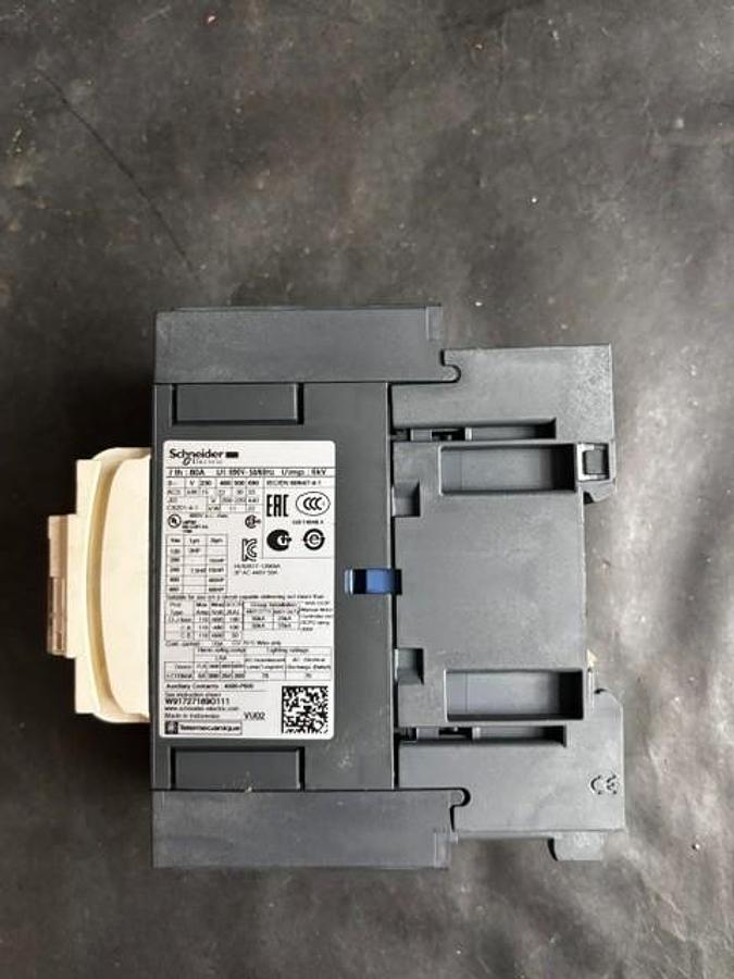 Used SCHNEIDER ELECTRIC LC1D40A CONTACTOR ($27 OBO)