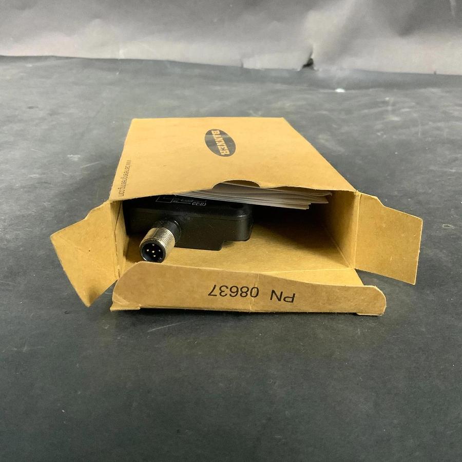 BANNER SLO30VB6Q PHOTOELECTRIC SENSOR ($100 OBO)