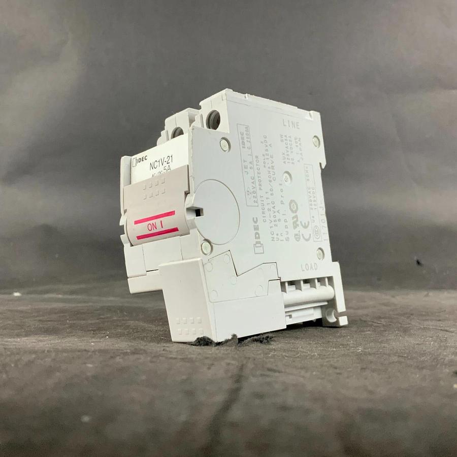 Used IDEC NC1V-21 5A CIRCUIT PROTECTOR ($20 OBO)