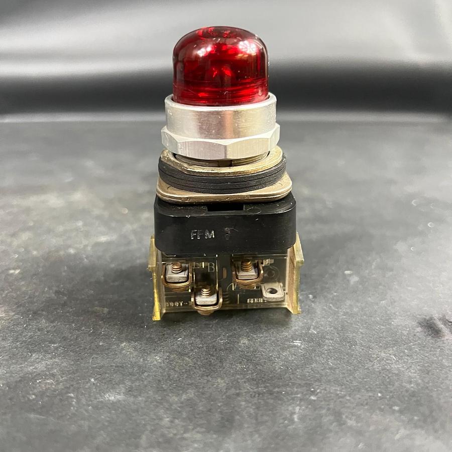Used ALLEN BRADLEY 800T-PT16 SER N RED PUSHBUTTON ($18 OBO)