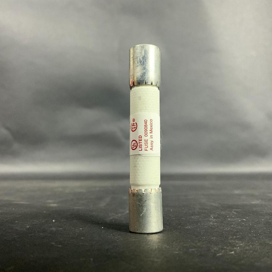 PACK OF 4 - FERRAZ SHAWMUT AG50 FUSES ($40 OBO) - BRAND NEW IN BOX