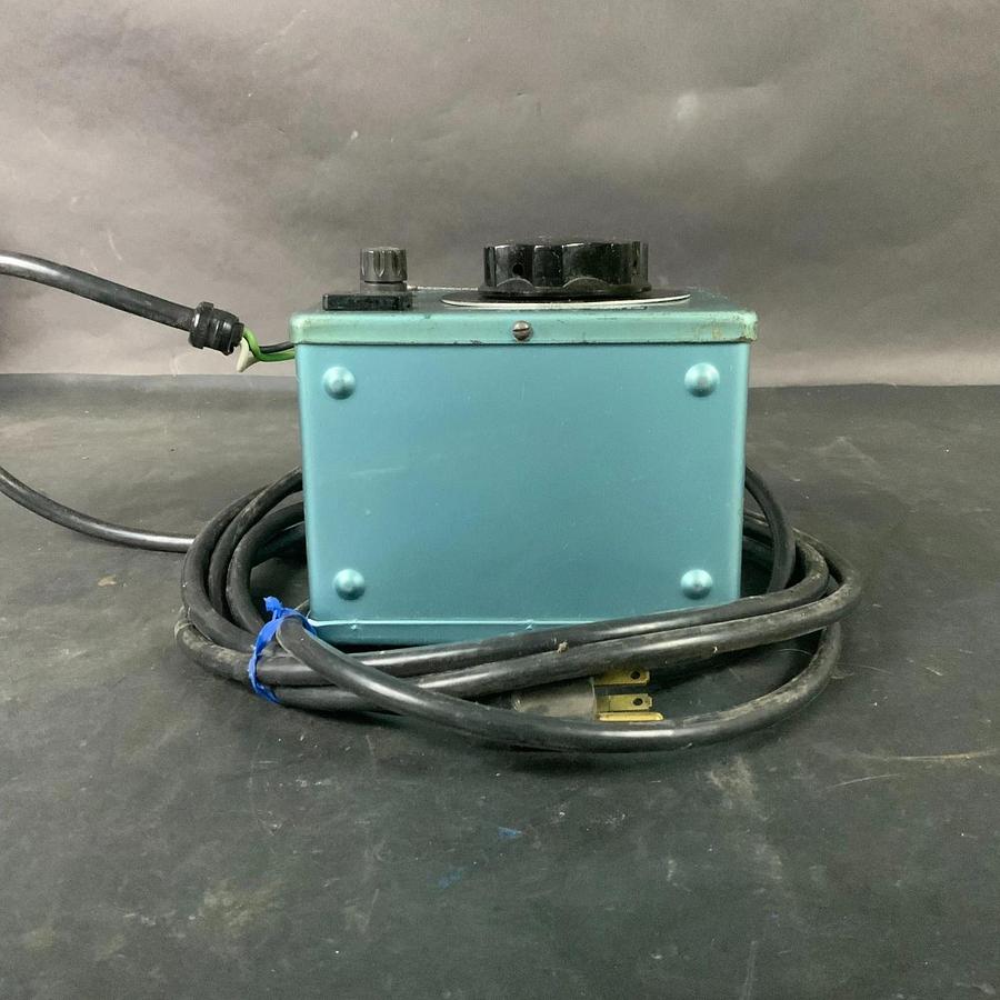 Used STACO O33-2560 VARIABLE TRANSFORMER ($200 OBO)