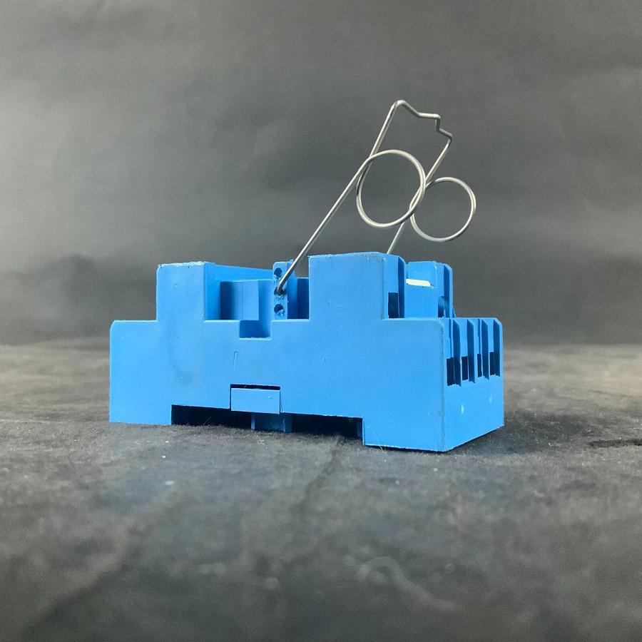 Used FINDER 94.44.1 RELAY SOCKET ($6 OBO)