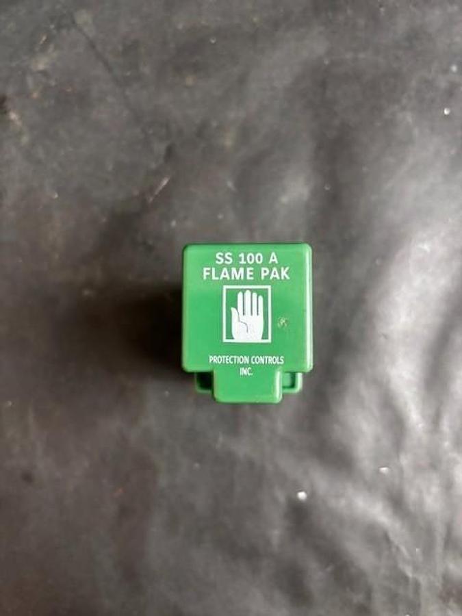Used PROTECTION CONTROLS SS100A FLAME PAK AMPLIFIER ($75 OBO)