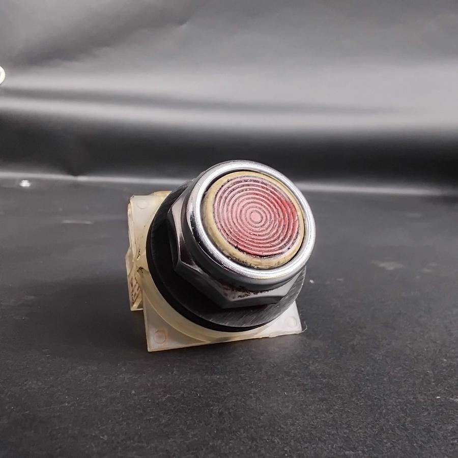 Used SQUARE D KA-3 SER H RED PUSHBUTTON ($10 OBO)