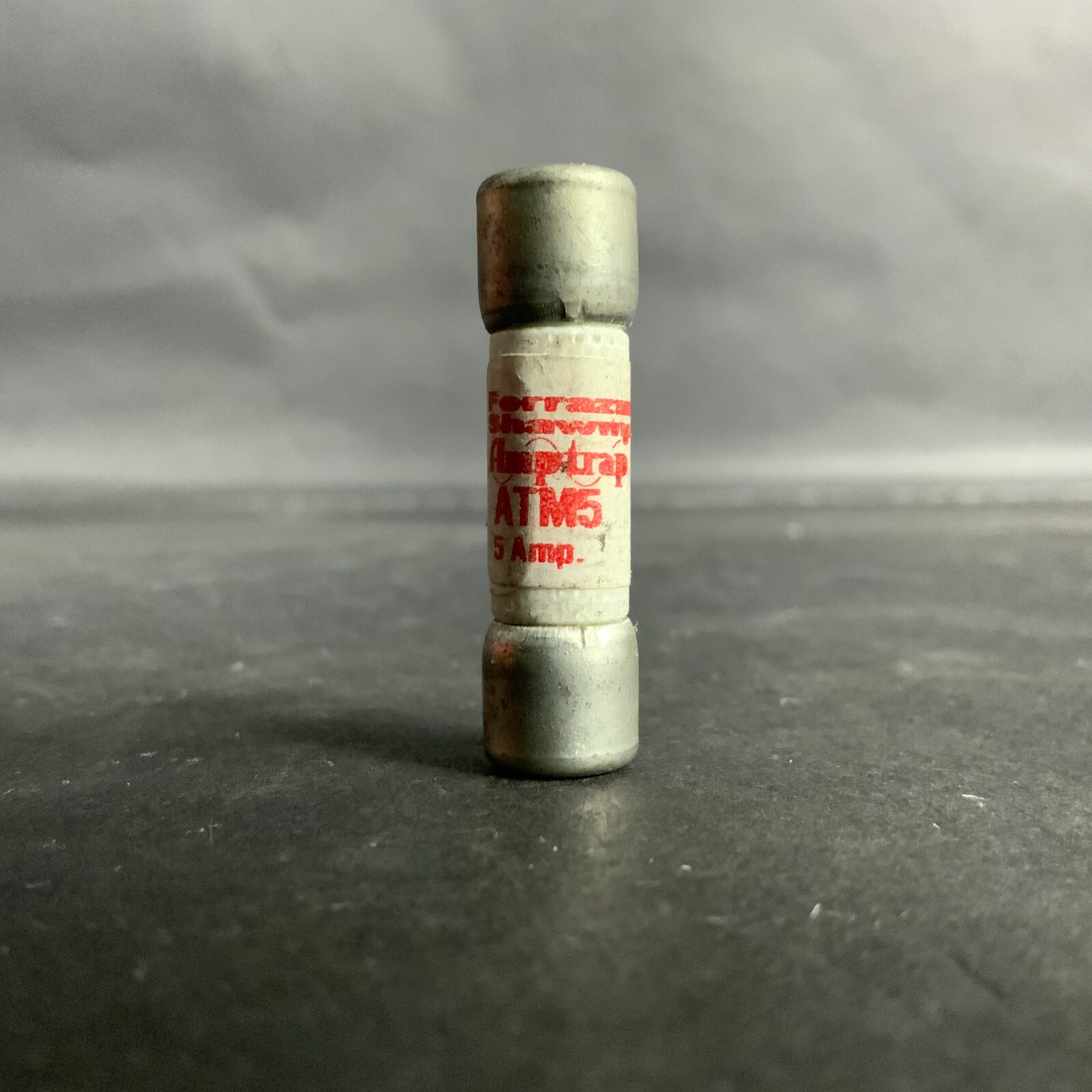 Used FERRAZ SHAWMUT AMPTRAP ATM-5 FUSE ($4 OBO)