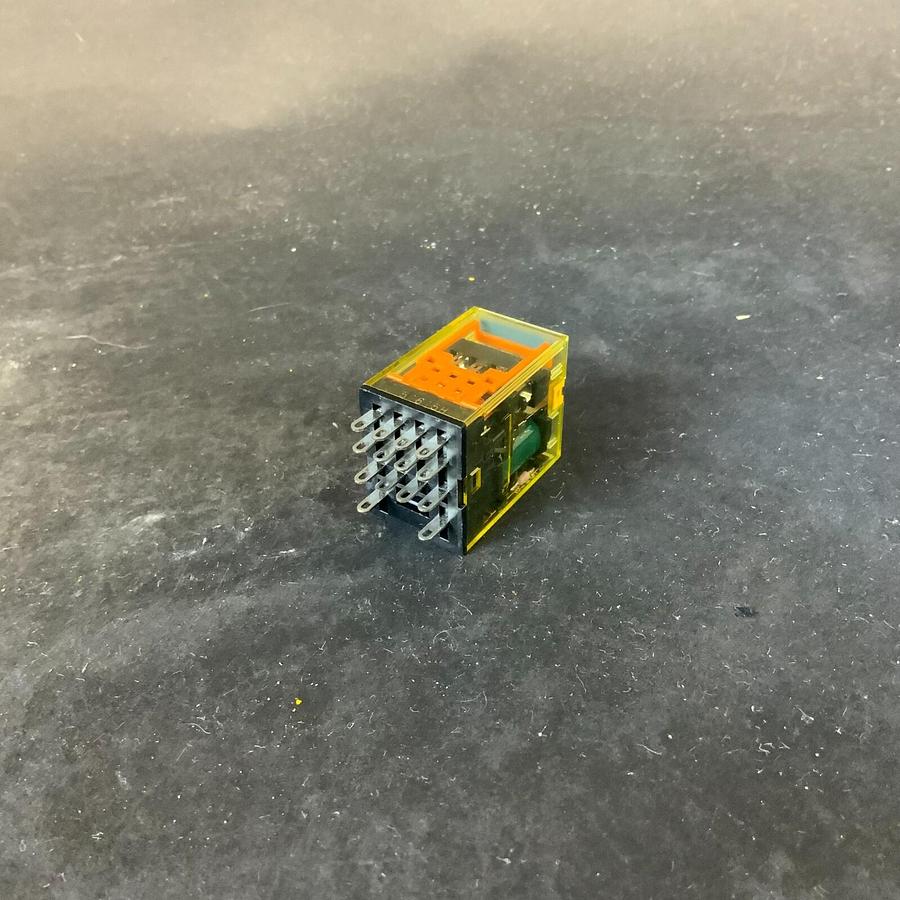 Used IDEC RU4S-CD-D24 RELAY - SET OF 5 ($40 OBO)