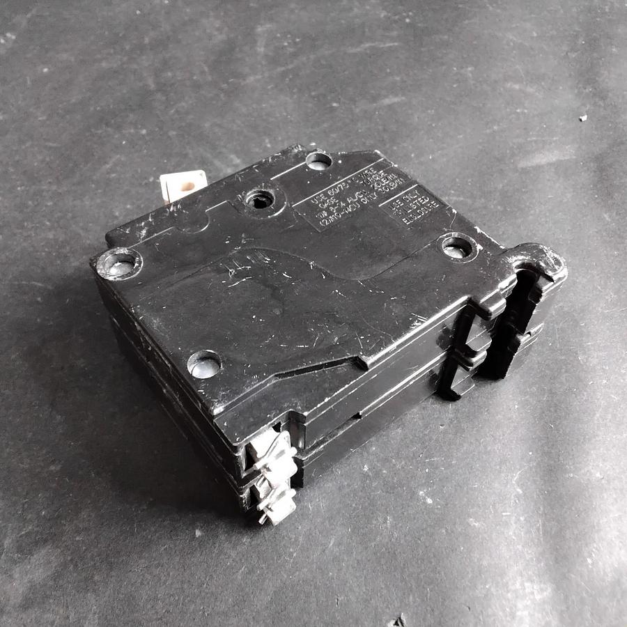 Used EATON CH220 CIRCUIT BREAKER ($26 OBO)