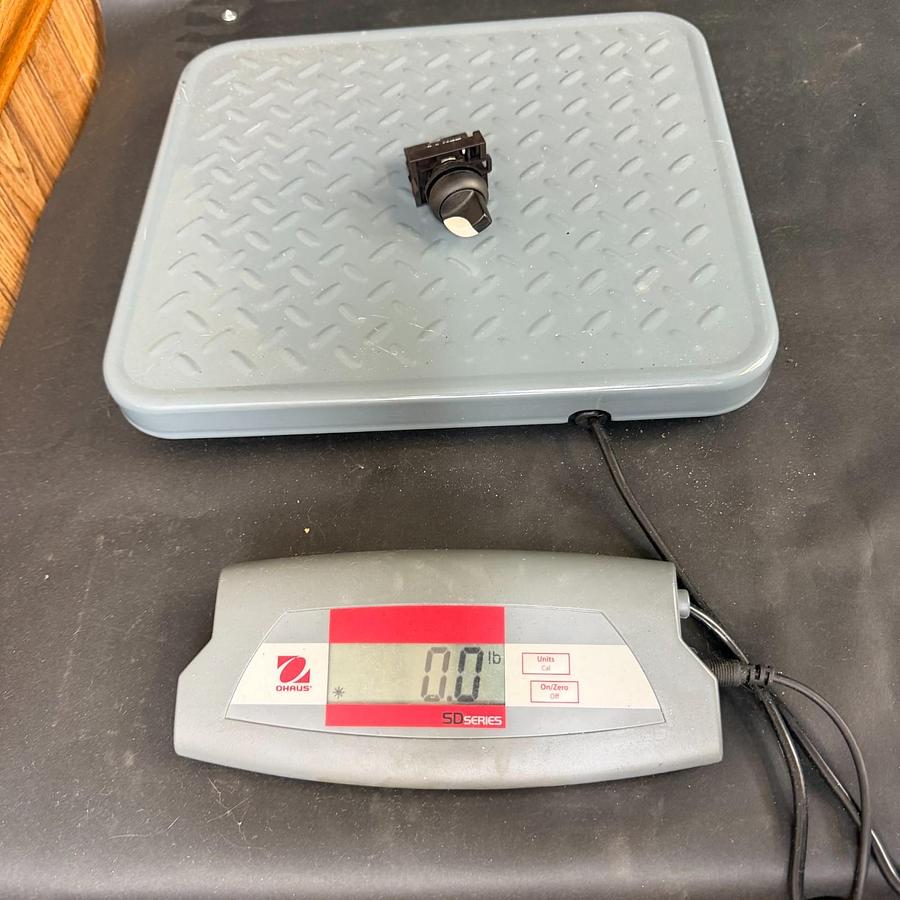Used EATON M22-K10 SELECTOR SWITCH ($12 OBO)