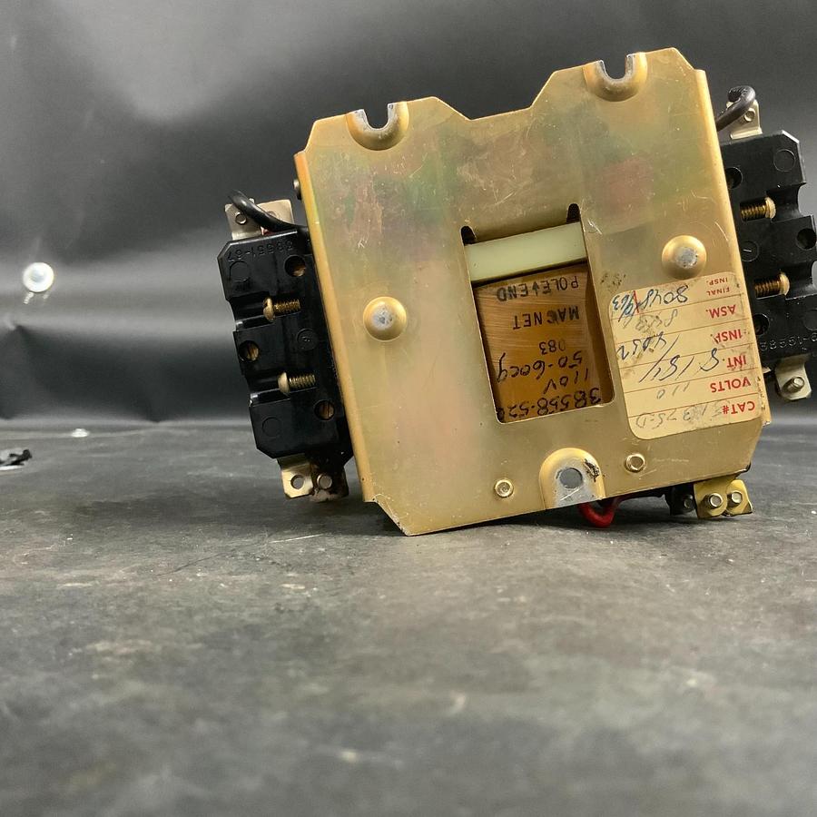 Used ARROW HART CONTACTOR RELAY ($75 OBO)